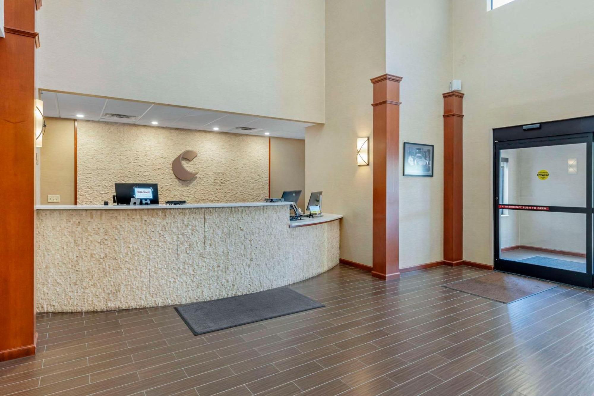 Comfort Suites West Indianapolis - Brownsburg Ngoại thất bức ảnh
